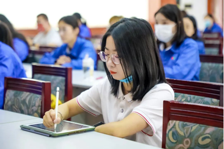 小小寫作課，生發大能量