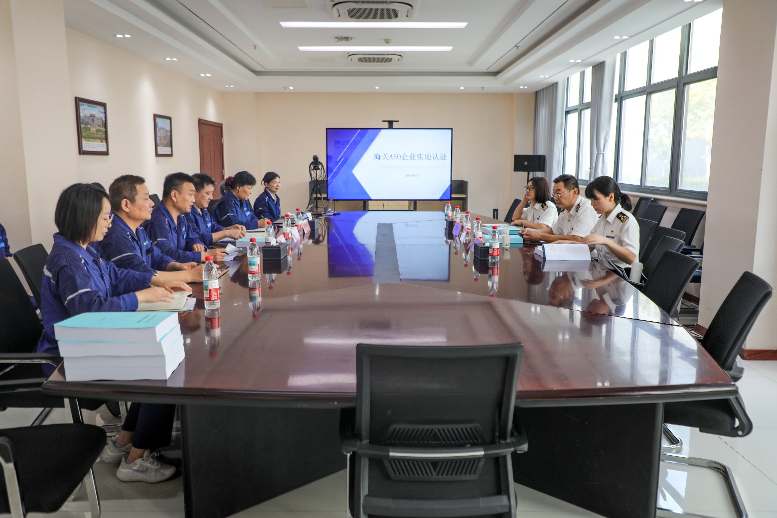 喜報(bào)！安彩高科順利通過(guò)海關(guān)AEO高級(jí)認(rèn)證企業(yè)復(fù)核，合規(guī)實(shí)力再獲權(quán)威認(rèn)可！